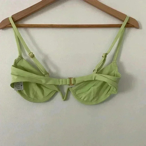Revolve L Space Nico bikini top size S, M, L - Picture 4 of 6